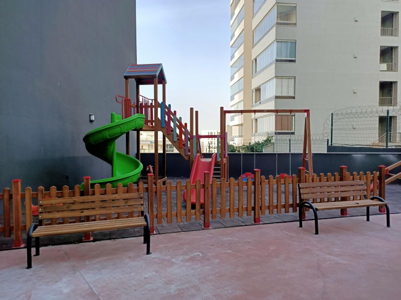 M �i�ek �n�aat-Metal Polietilen Oyun Gruplar�-